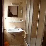 Deutsche Eiche In Hotel 2*